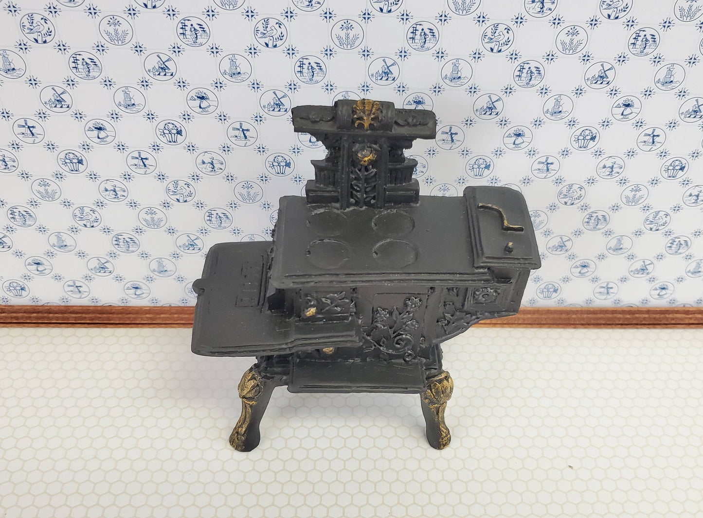 Dollhouse Miniature Stove Oven Small Victorian 1:12 Scale Kitchen Cast Resin