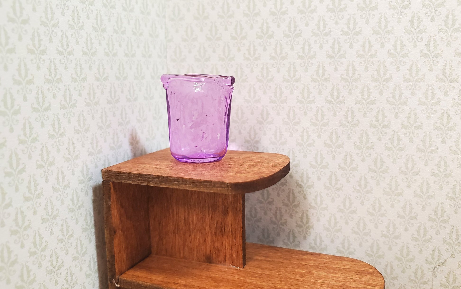 Dollhouse Crimped Narrow Vase Purple Glass 1:12 Scale Miniature Decor Flowers