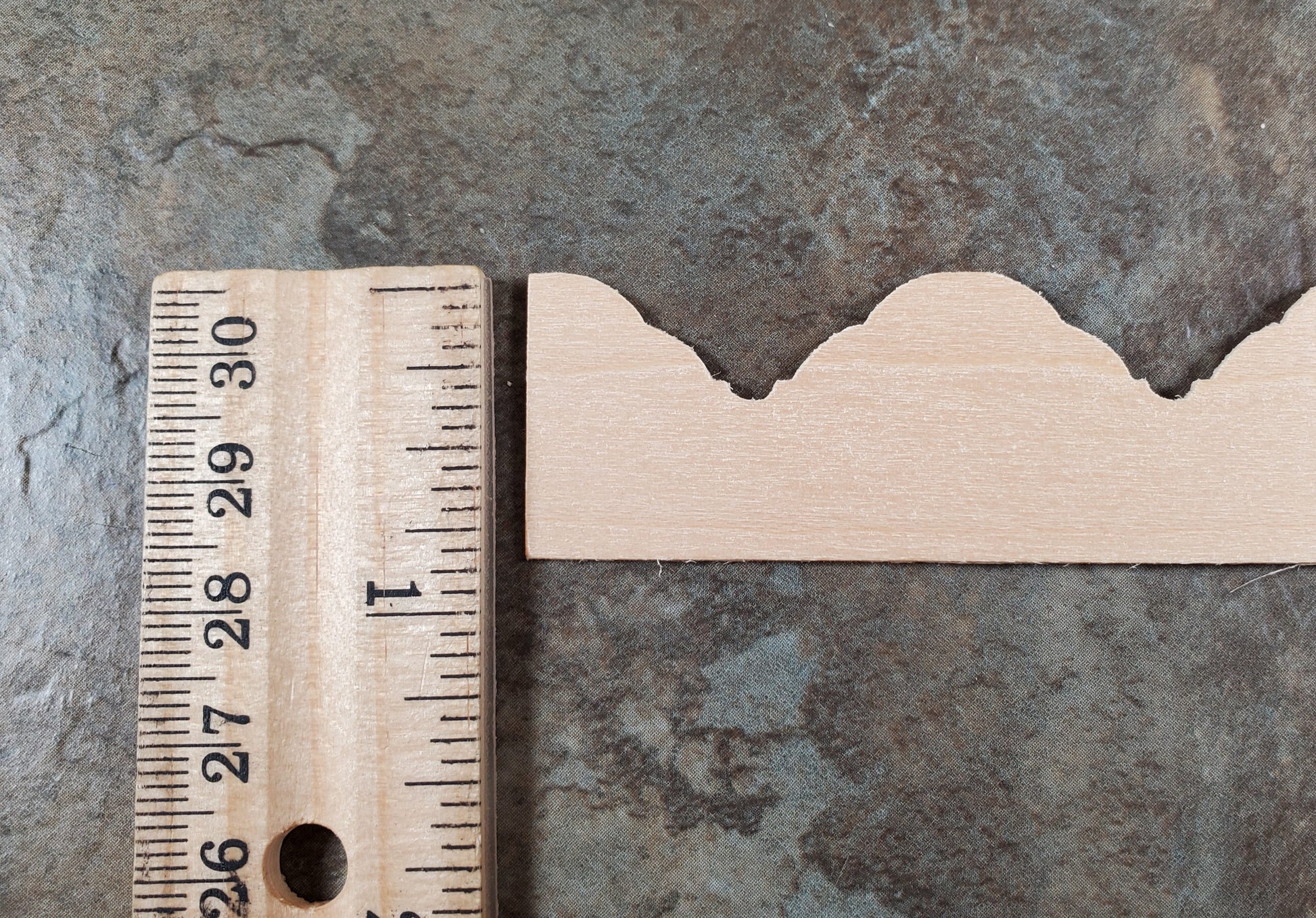 Dollhouse Scalloped Trim LARGE Fancy Victorian Style Molding 15/16" Tall x 18"