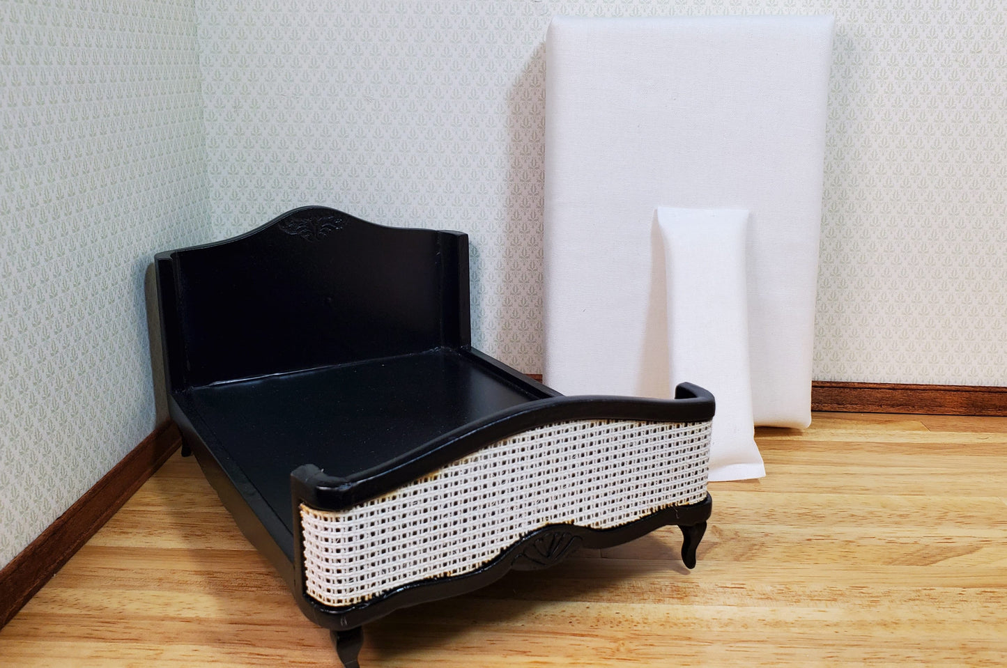 Dollhouse Double Bed Wood with Black Finish 1:12 Scale Bedroom Furniture