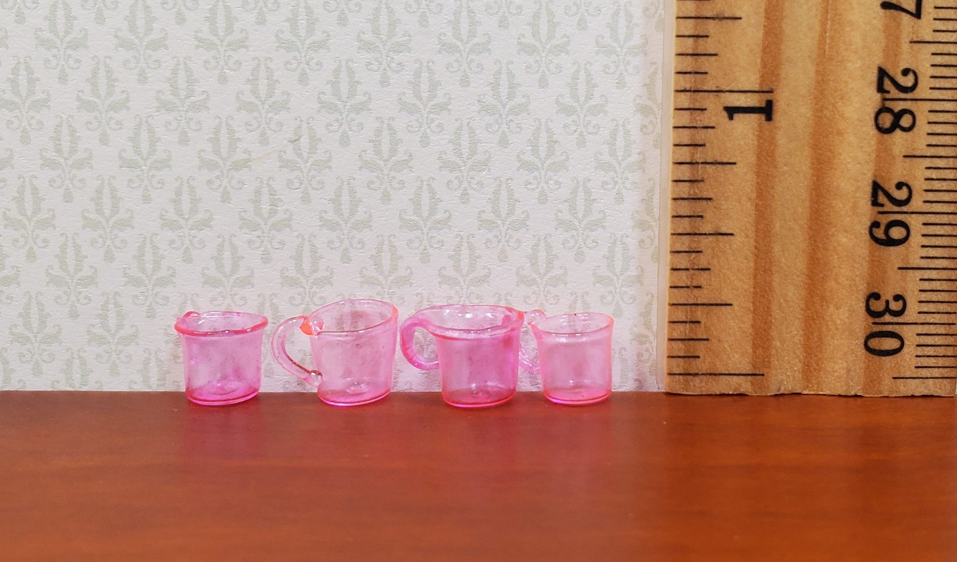Dollhouse HALF SCALE Bright Pink Glass Cups with Handles Set of 4 1:24 Miniature