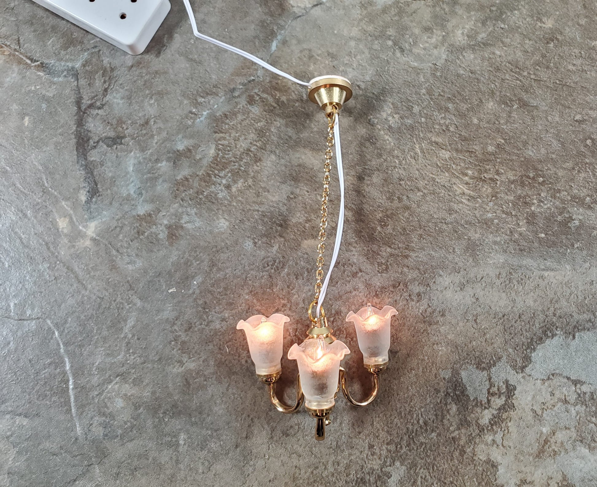 Dollhouse 3 Arm Flower Chandelier Light 12 Volt Electric with Plug 1:12 Scale