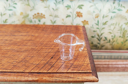 Dollhouse Clear Glass Measuring Cup 1:12 Scale Miniature