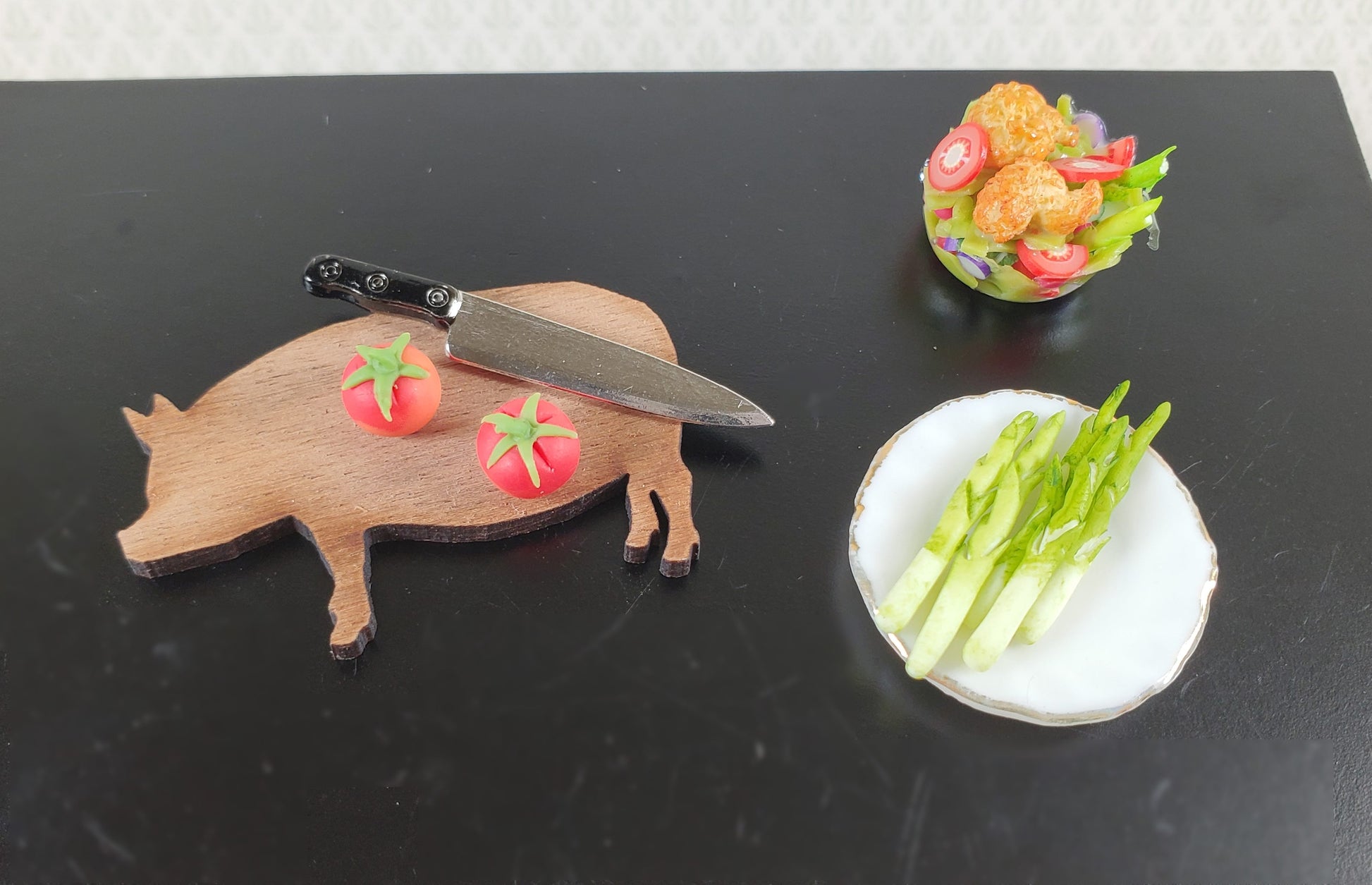 Dollhouse Asparagus Spikes 5 Pieces 1:12 Scale Miniature Food Vegetables