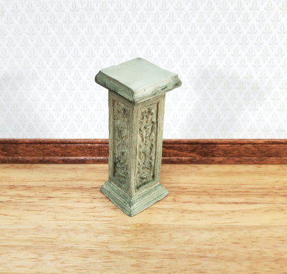 Dollhouse Garden Pedestal for Plants Aged Green 1:12 Scale Fairy Garden A1003GN
