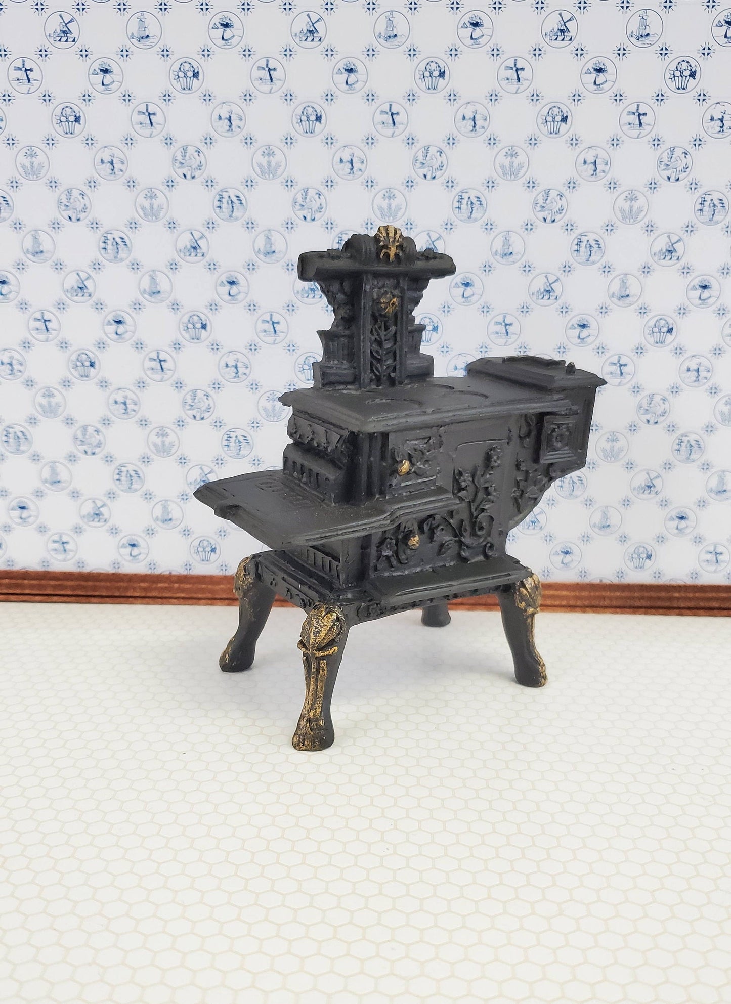 Dollhouse Miniature Stove Oven Small Victorian 1:12 Scale Kitchen Cast Resin