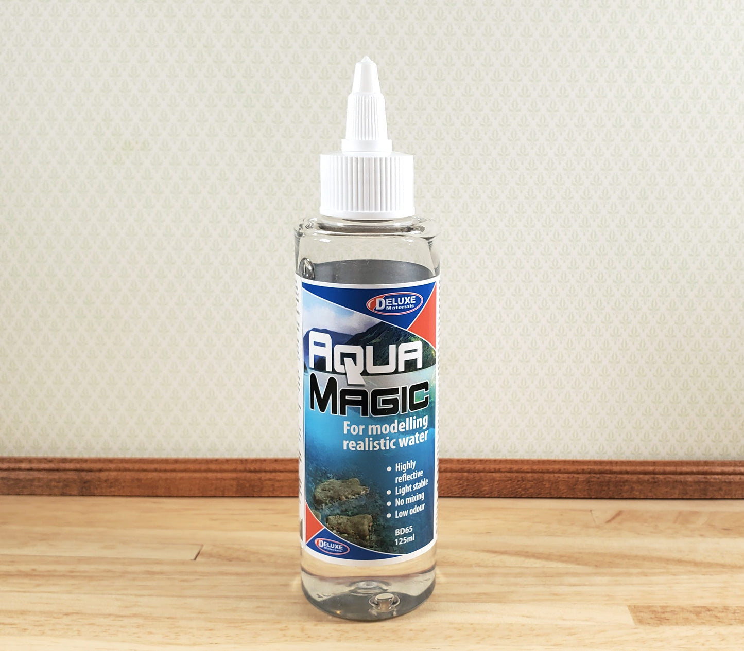 Aqua Magic Modeling Realistic Water Scenes 125ml Deluxe Materials