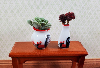 Dollhouse White Ceramic Vases Rooster Motif x2 1:12 Scale Miniature