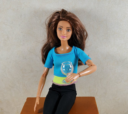 1:6 Scale Empty Wine Glass Dollhouse Miniature Fashion Doll Size