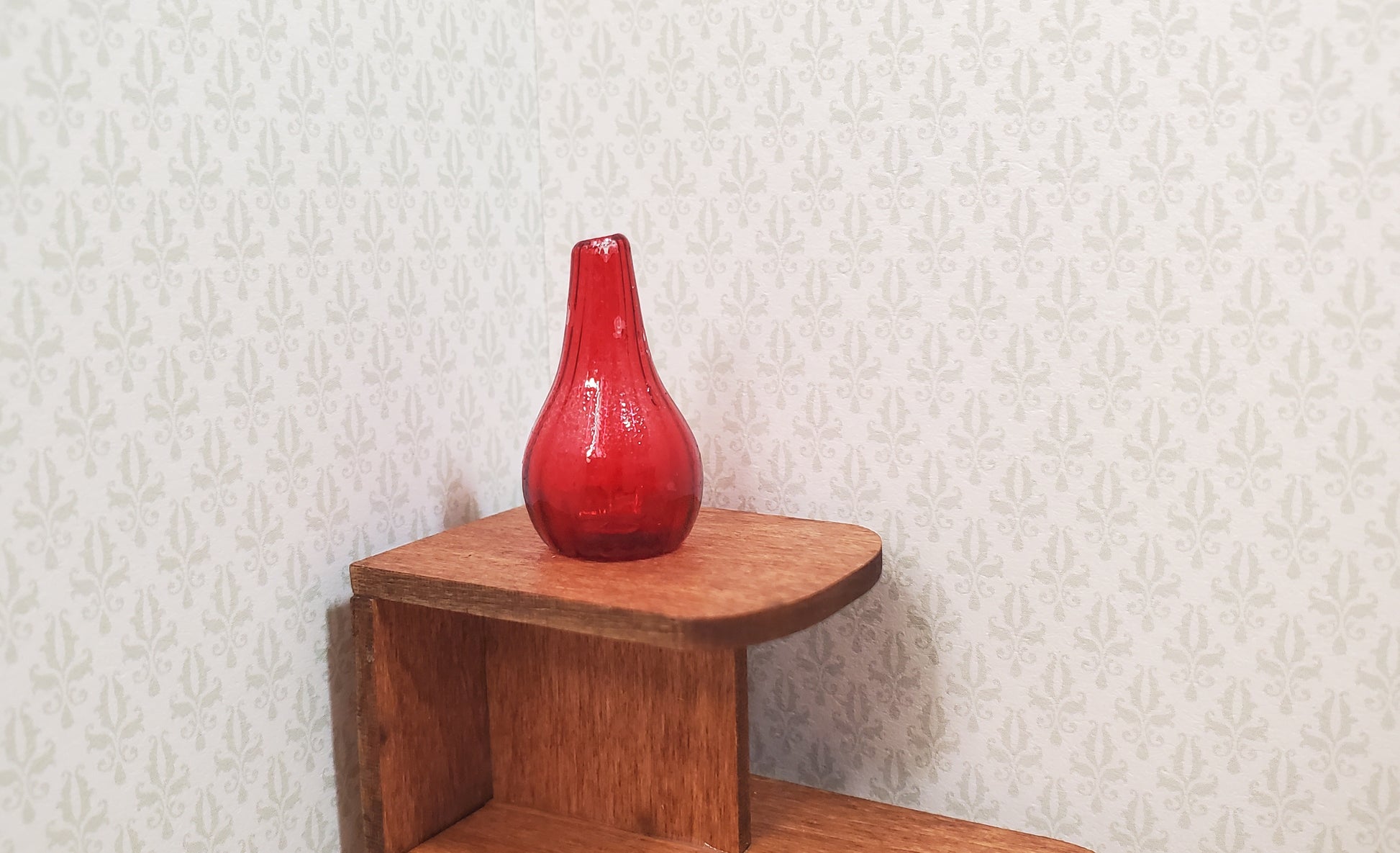 Dollhouse Dark Red Glass Tear Drop Vase 1:12 Scale Miniature Decor Flowers