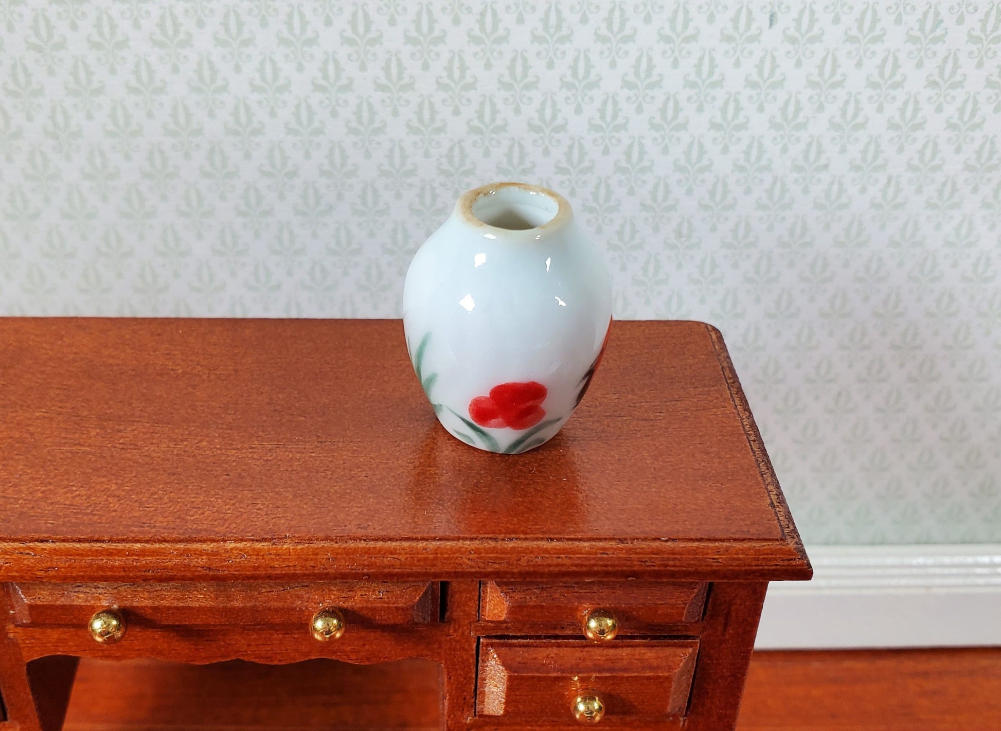 Dollhouse Rooster Design White Ceramic Vase 1:12 Scale Miniature