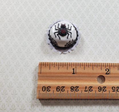 Dollhouse Halloween Cake Black Window Spider 1:12 Miniature Food Prop