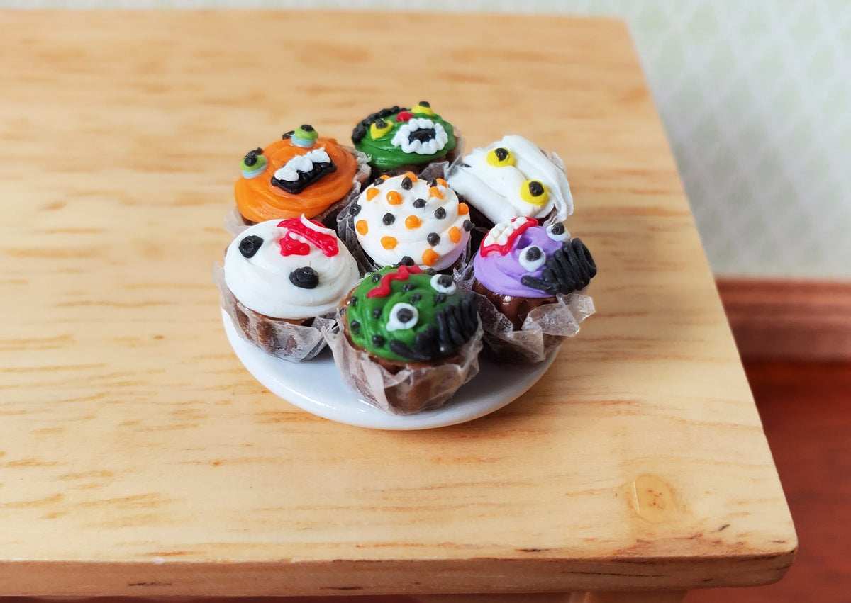 Dollhouse Plate of Halloween Theme Cupcakes on Ceramic Plate 1:12 Scale
