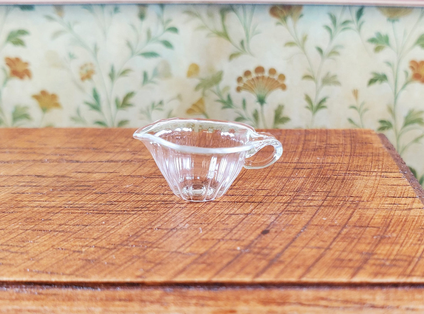 Dollhouse Glass Wide Gravy Boat Bowl 1:12 Scale Miniatures Kitchen