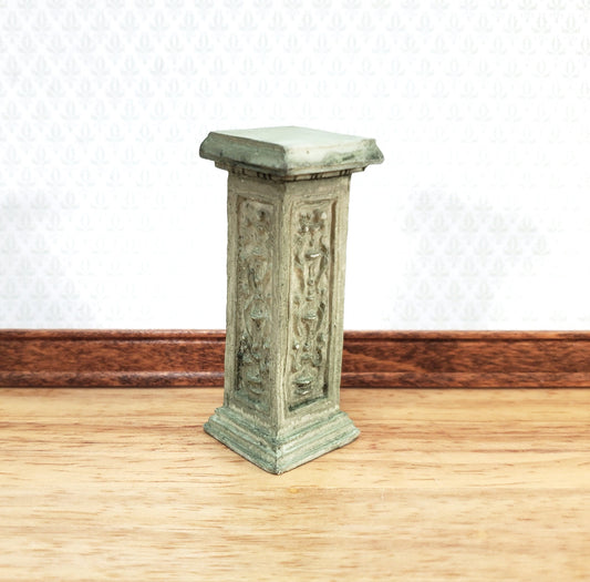 Dollhouse Garden Pedestal for Plants Aged Green 1:12 Scale Fairy Garden A1003GN