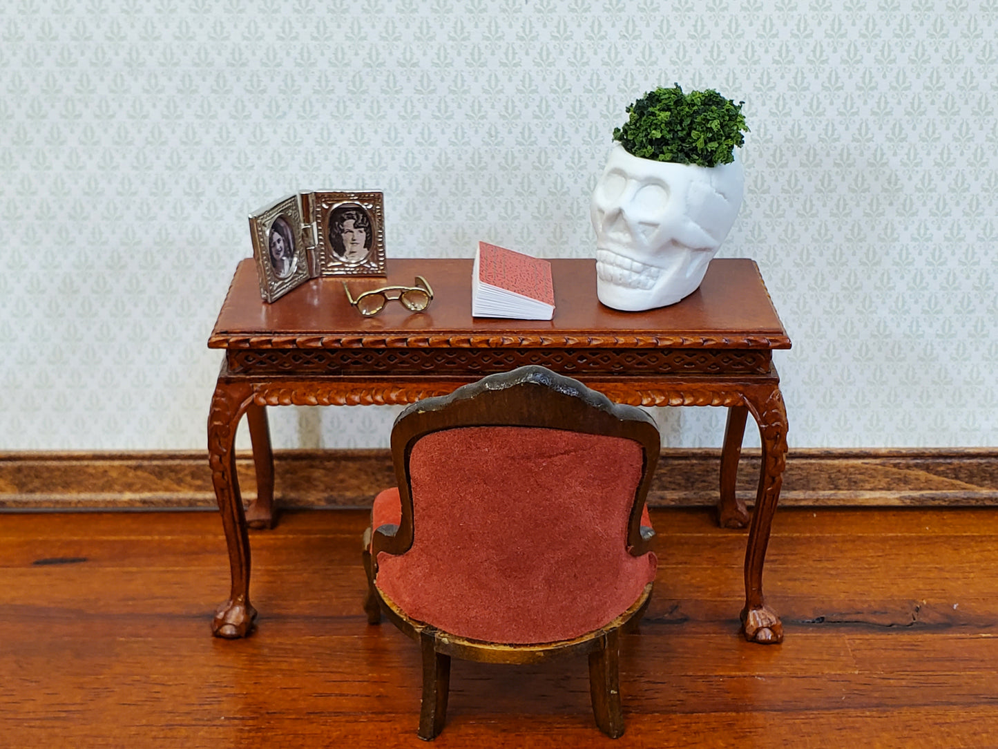 Miniature Halloween Skull Planter or Candy Dish for Dollhouse Decoration 1" Tall