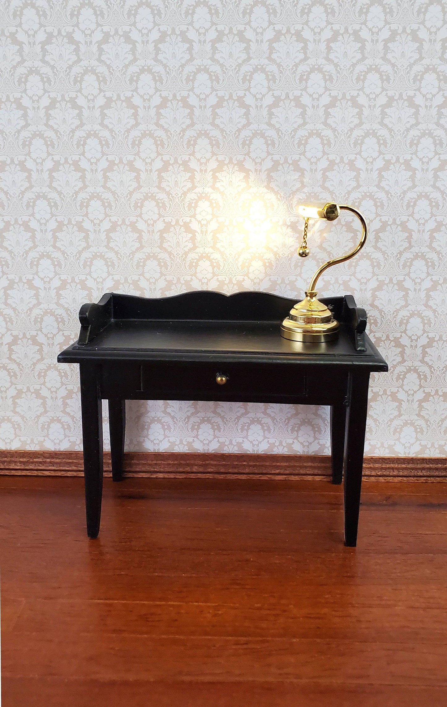 Dollhouse Miniature Battery Light Desk Table Lamp Gold Brass 1:12 Scale