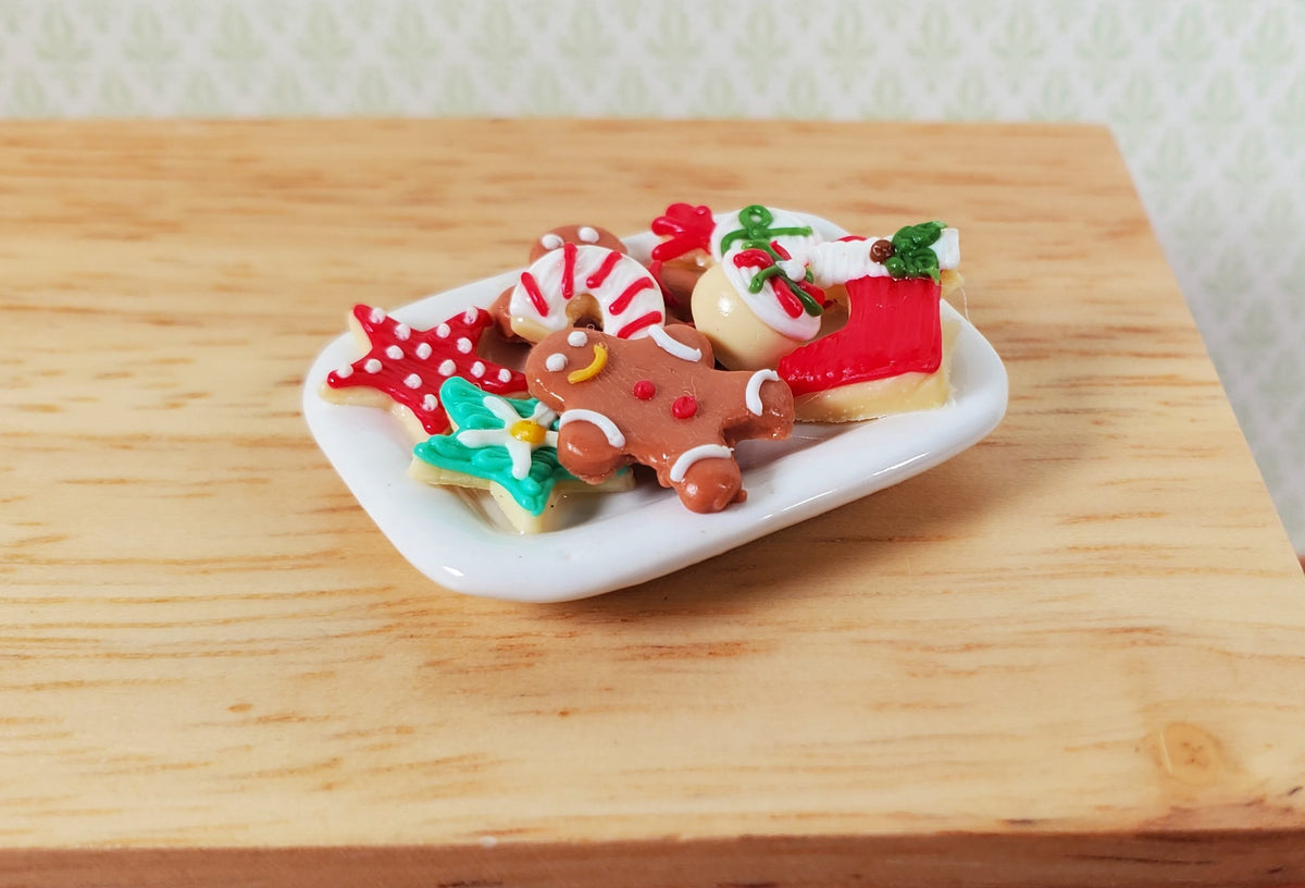 Dollhouse Christmas Cookies on Ceramic Tray 1:12 Scale Gingerbread Men Stars