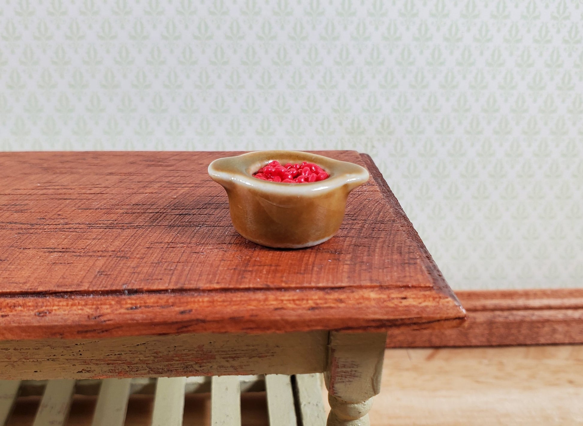 Dollhouse Kidney Beans Side Dish in a Ceramic Pot 1:12 Scale Miniature Food