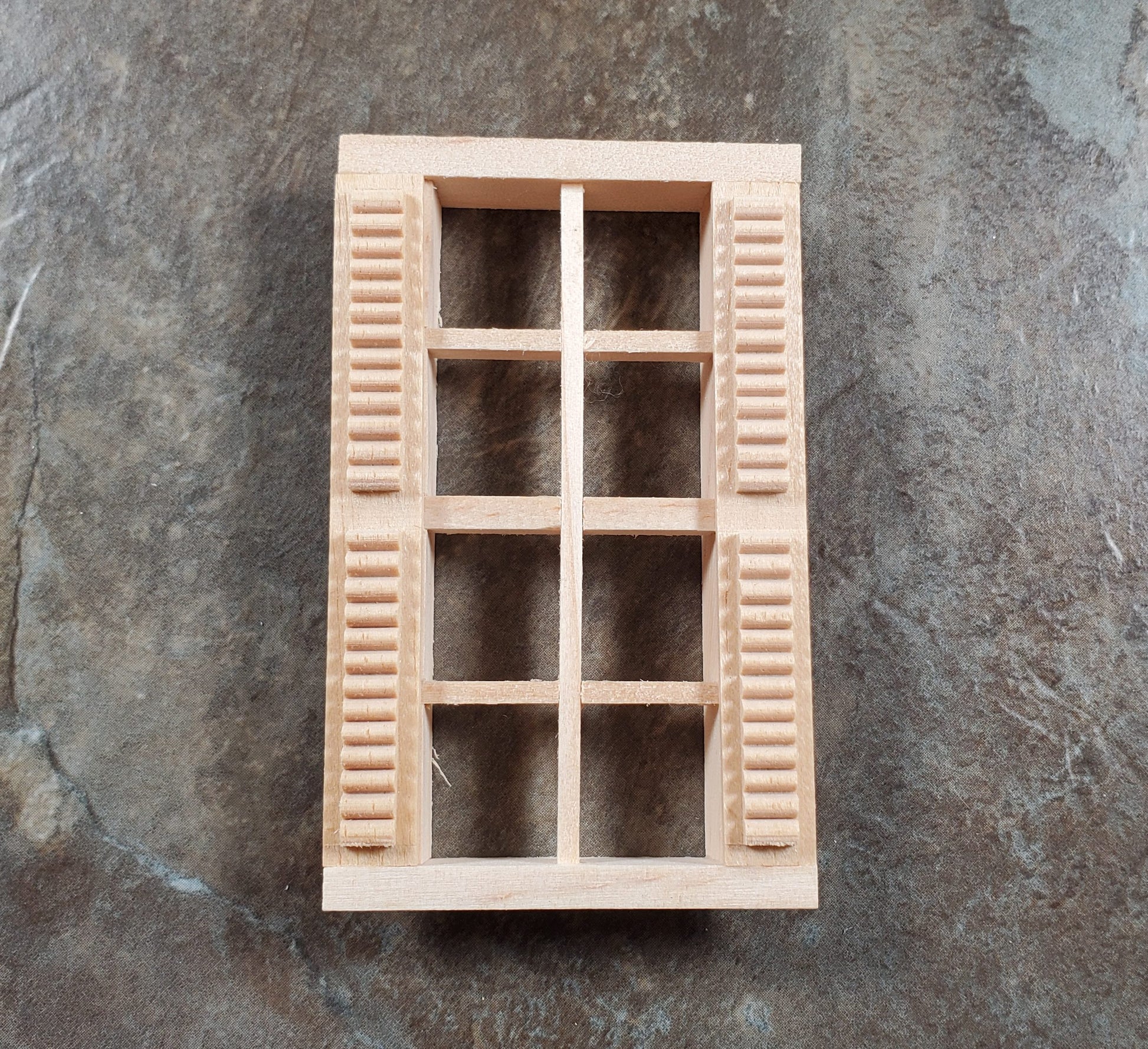 Dollhouse HALF SCALE 1:24 8 Light Window with Shutters HWH5003