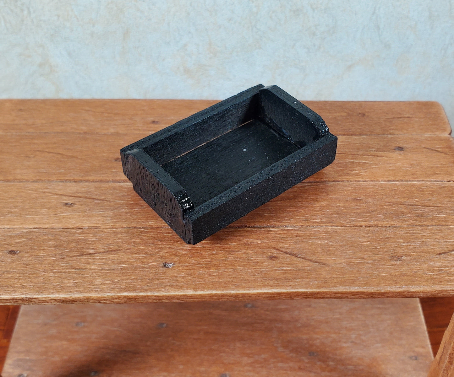 Dollhouse Small Crate Black Wood for Groceries Fruits Tools 1:12 Scale Miniature