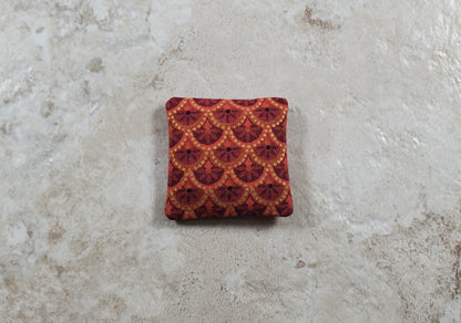 Dollhouse Miniature Dark Red & Rust Festive 1:12 Scale 1 1/2"