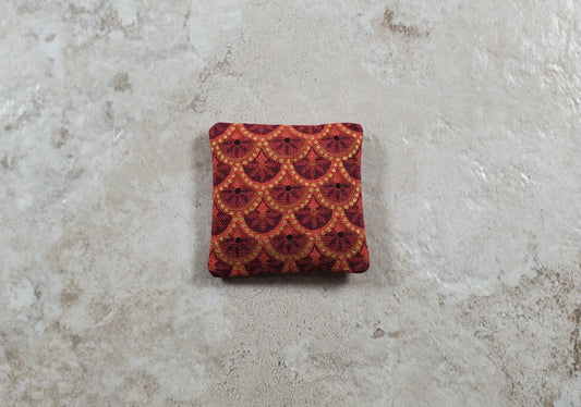 Dollhouse Miniature Dark Red & Rust Festive 1:12 Scale 1 1/2"