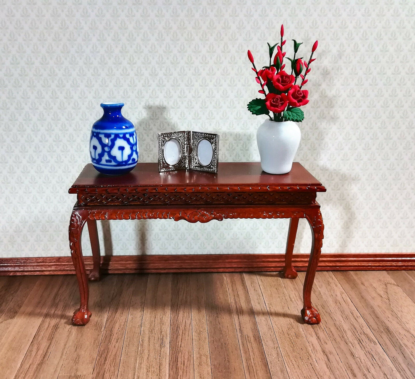 Dollhouse Miniature Large Blue & White Decorative Vase or Urn 1:12 Scale