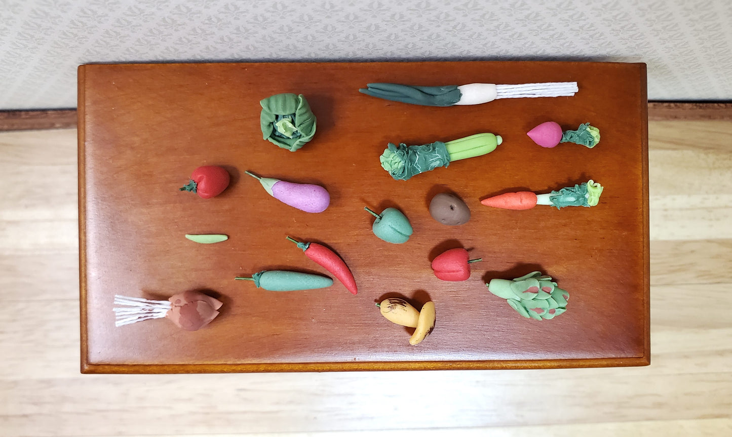 Dollhouse Assorted Fresh Vegetables 1:12 Scale Miniatures Celery Peppers Radish