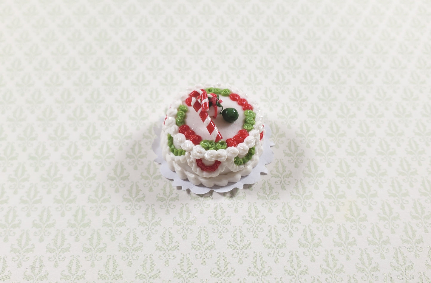 Dollhouse Peppermint Candy Cane Xmas Cake 1:12 Scale Miniature Food Bakery
