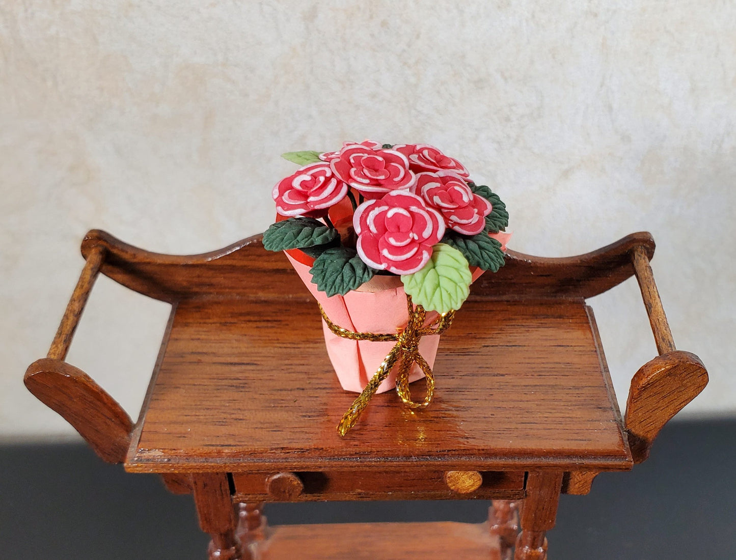 Dollhouse Potted Red Flowers in a Gift Wrapped Planter 1:12 Scale Miniature