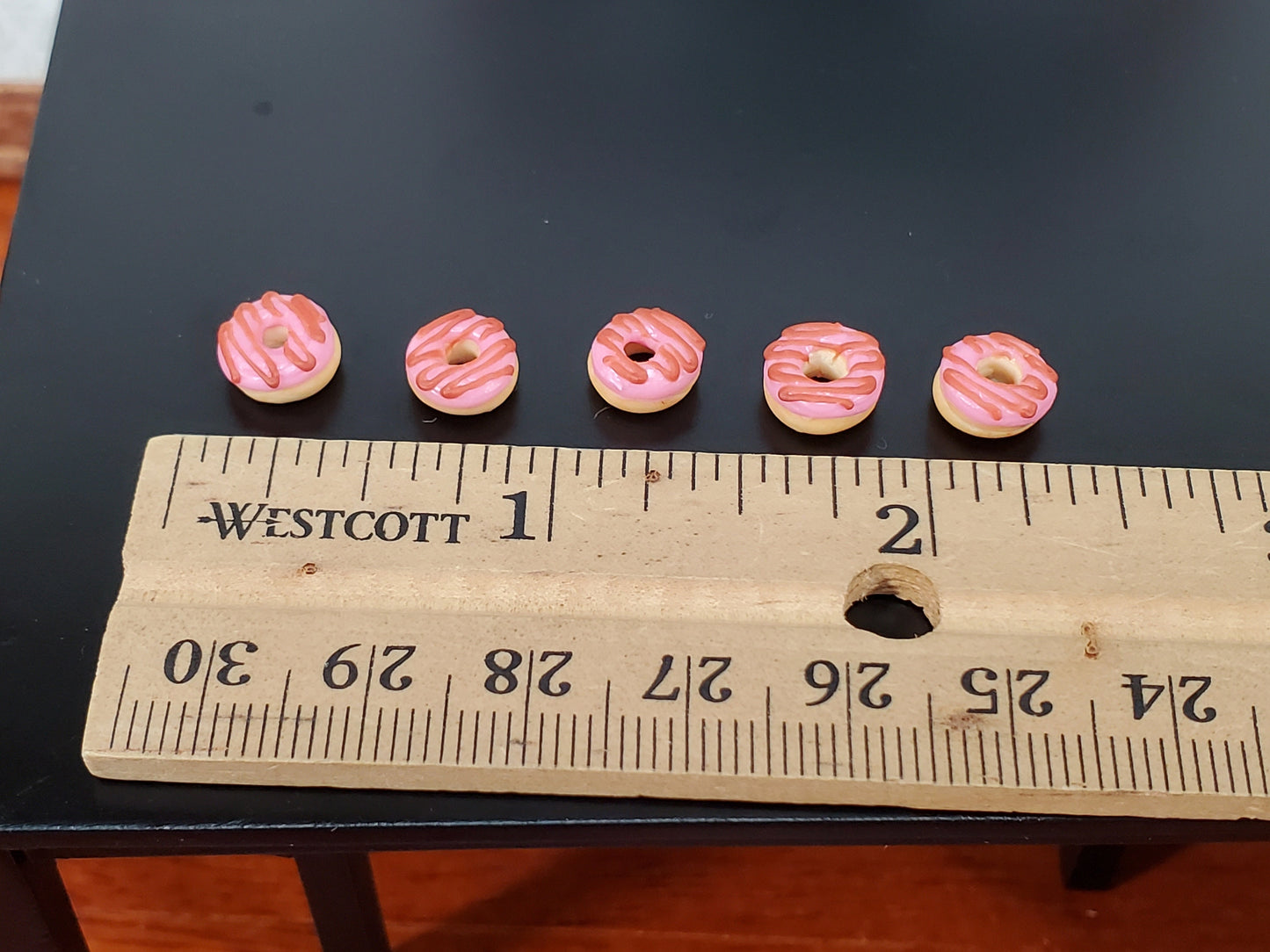 Dollhouse Donuts x5 Pink Frosting 1:12 Scale Miniature Food Dessert Bakery