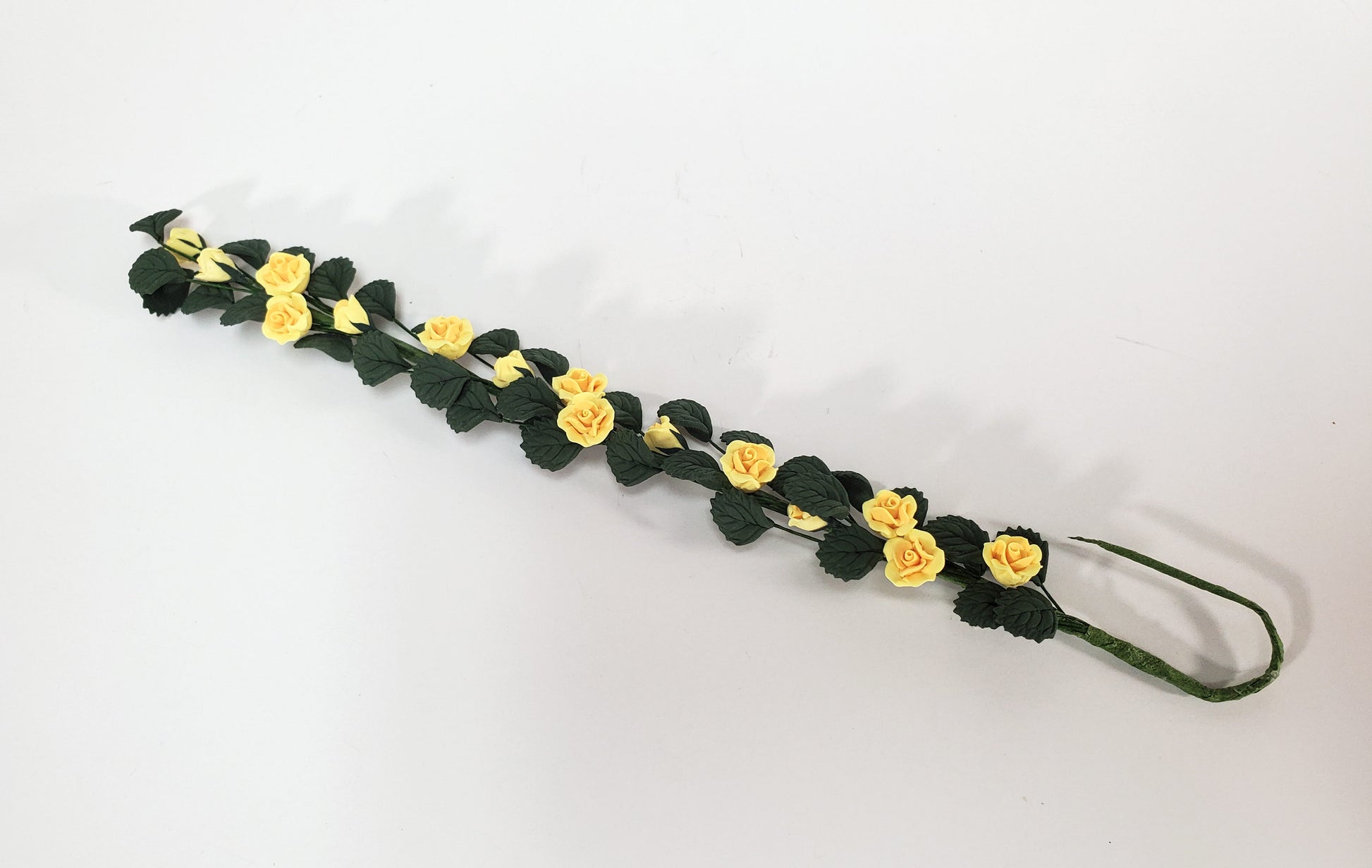 Dollhouse Yellow Roses Trailing Vine 1:12 Scale Miniature Garden Plants