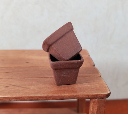 Dollhouse Square Terra Cotta Planters Set of 2 1:12 Scale Dollhouse Miniature