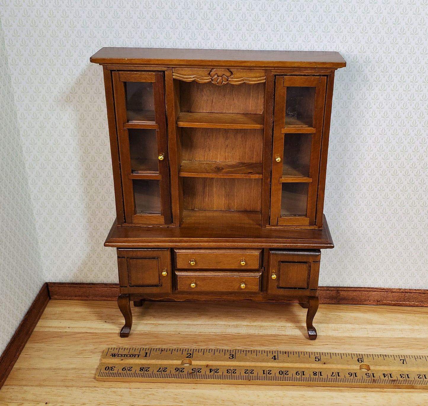 Dollhouse Hutch Cabinet Queen Anne Style Wood 1:12 Scale Miniature Furniture