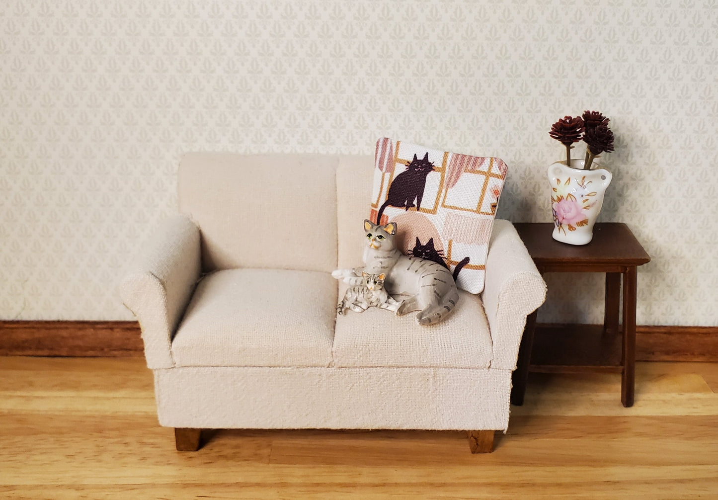 Dollhouse Miniature Black Cats in Window 1:12 Scale 1 1/2"