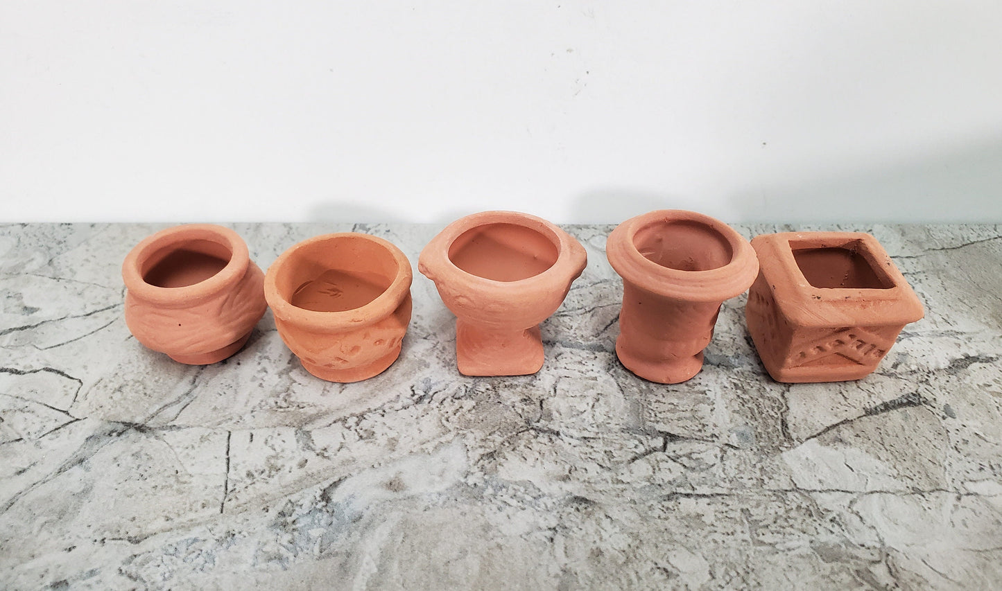 Dollhouse Terra Cotta Pots Planters Set of 5 Unglazed 1:12 Scale Miniatures