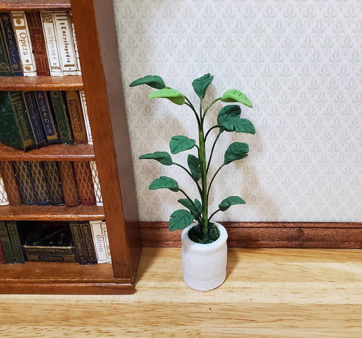 Dollhouse Tall Potted Medium Leaf Palm in a White Clay Pot 1:12 Scale Miniature