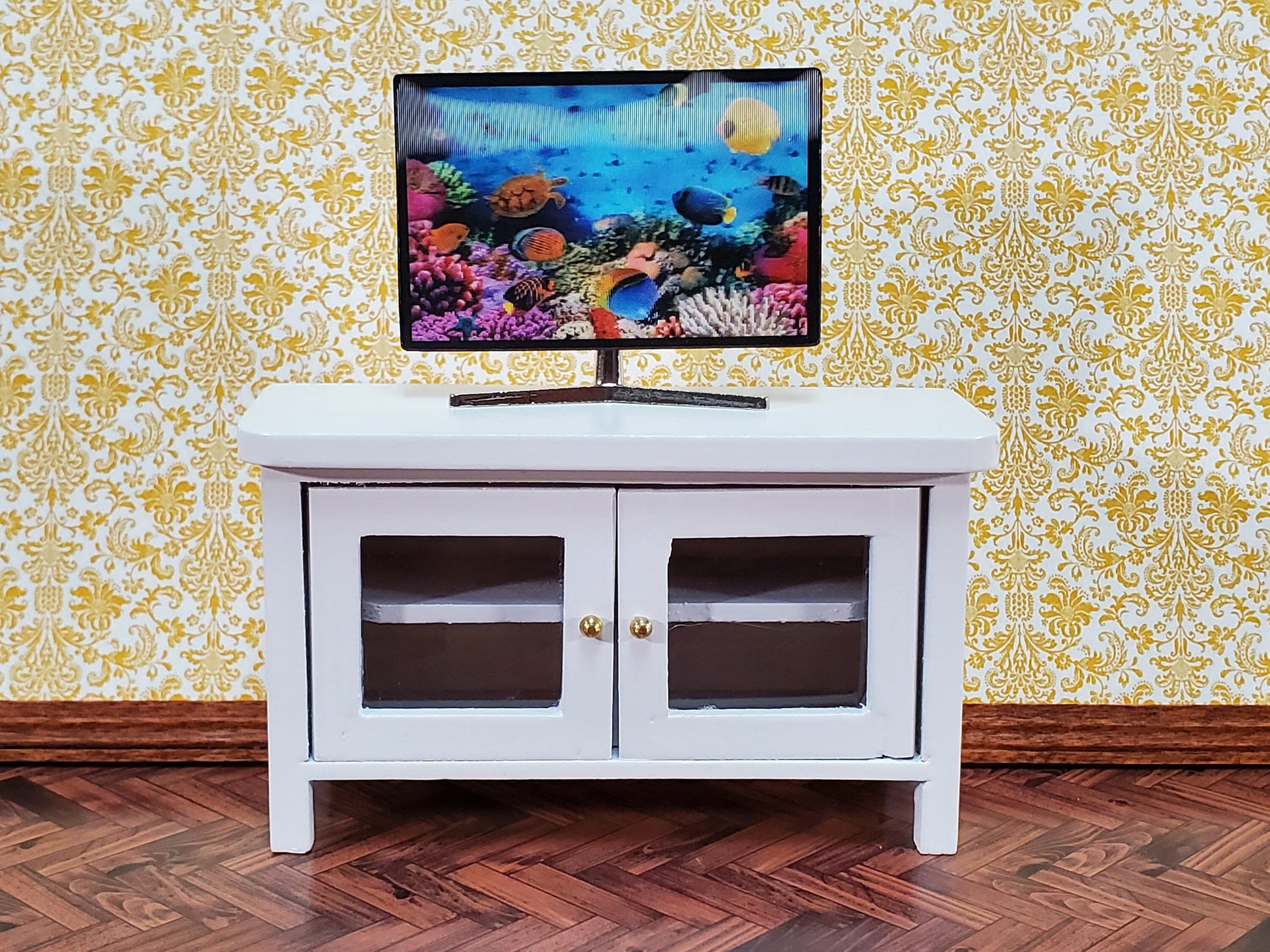Dollhouse TV Media Stand Low Cabinet Modern Style White 1:12 Scale Miniature Furniture