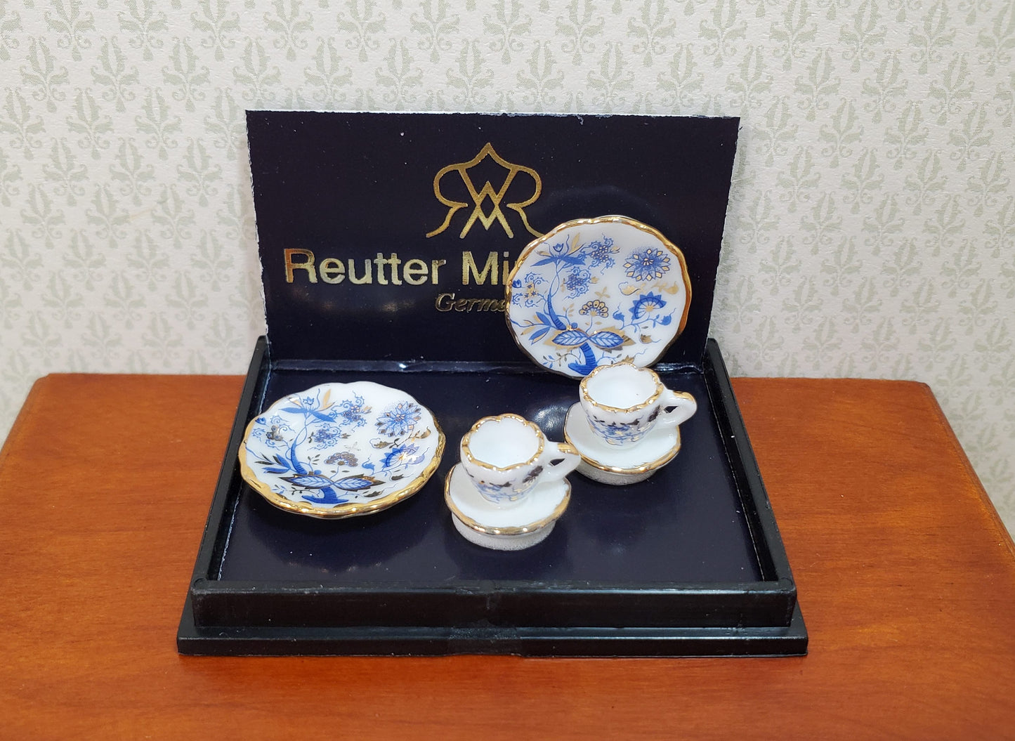 Dollhouse Coffee Setting for 2 Blue Onion Pattern Reutter Porcelain 1:12 Scale