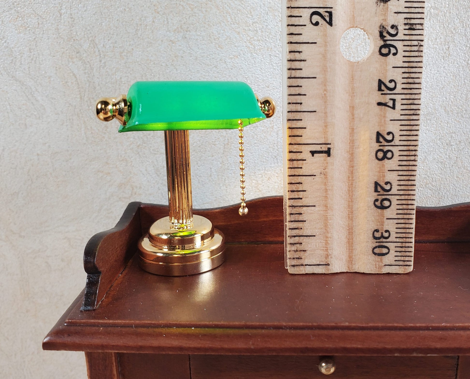 Dollhouse Battery Light Bankers Desk Table Lamp Green Shade 1:12 Scale Miniature