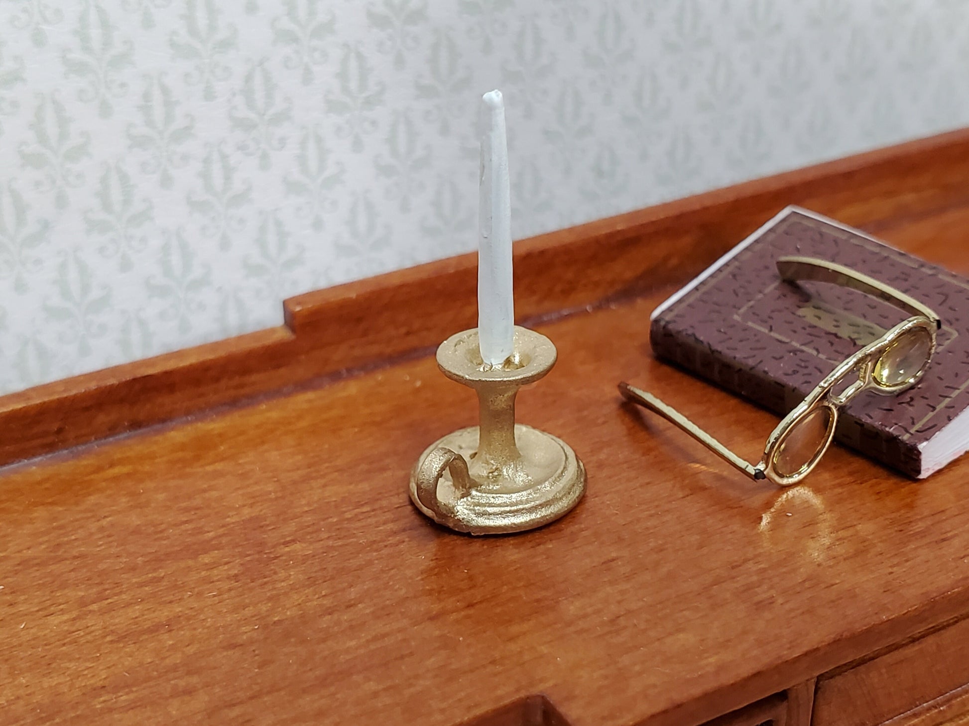 Dollhouse Chamber Candle Holder with Candle Gold 1:12 Scale Miniature Metal