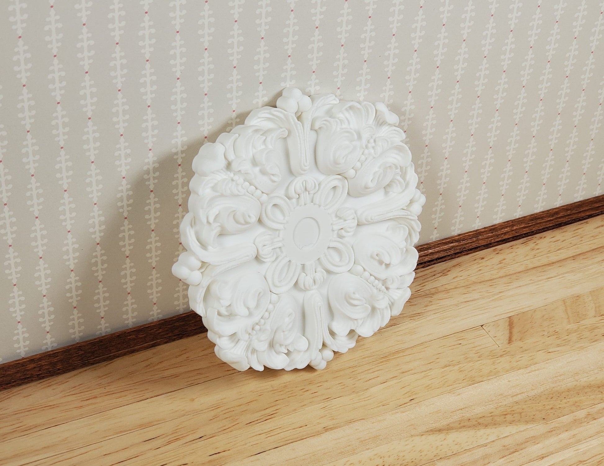 Dollhouse Ceiling Rose Medallion for Battery Lights 1:12 Scale Miniature Style 8
