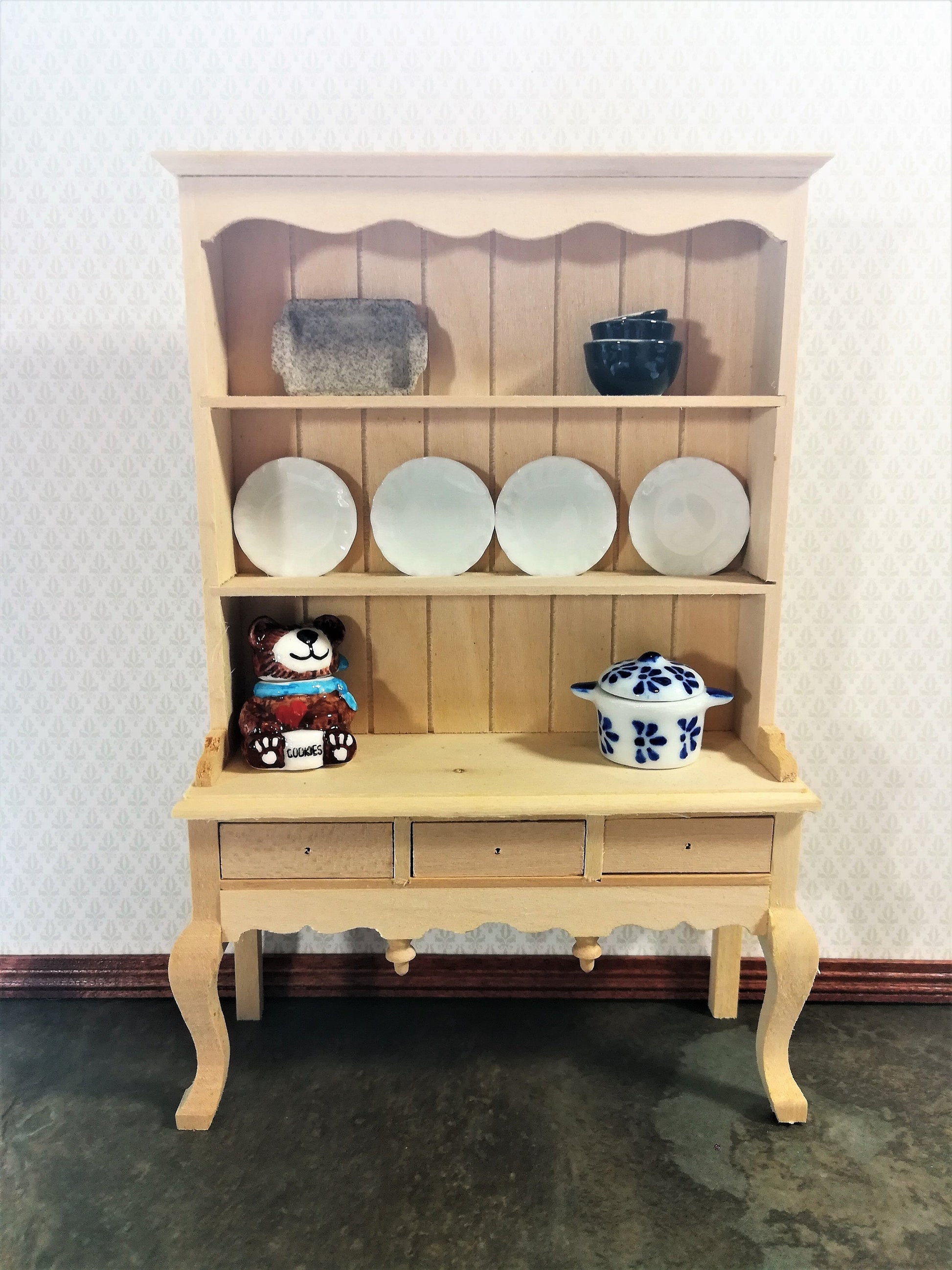Dollhouse Cupboard Hutch Queen Anne Style Kitchen 1:12 Scale Furniture Unpainted