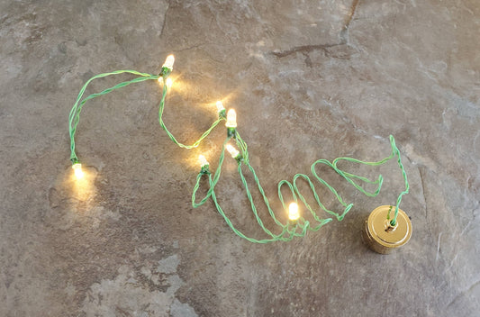 Dollhouse Miniature LED Battery 8 Light Bulbs on a String Warm Light Green Wire 1:12 Scale