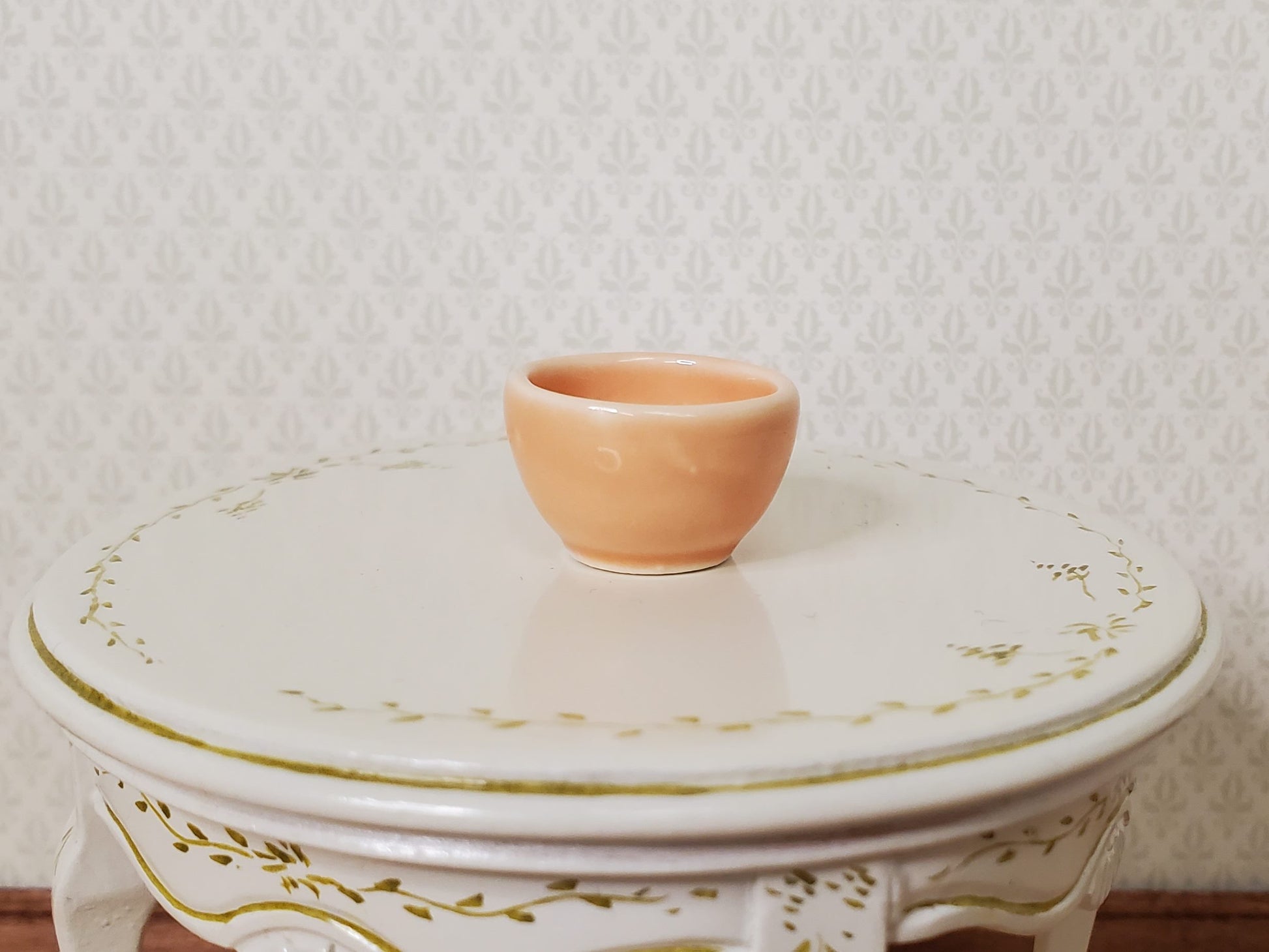 Dollhouse Peach Ceramic Serving Bowl 1:12 Scale Miniature