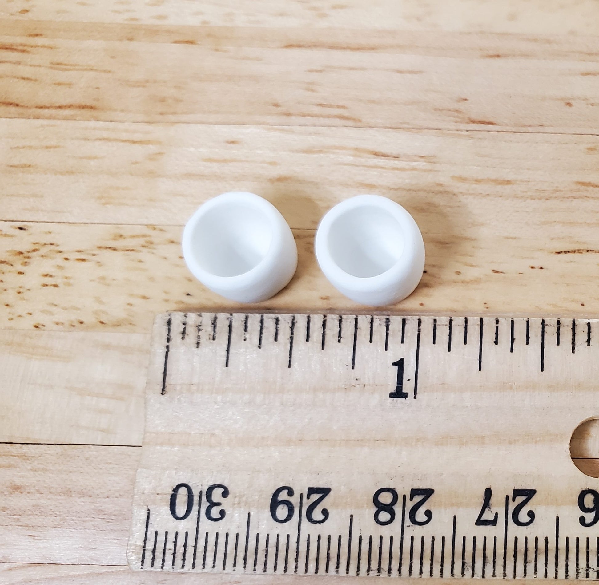 Dollhouse White Ceramic Cup Set of 2 1:12 Scale Miniature