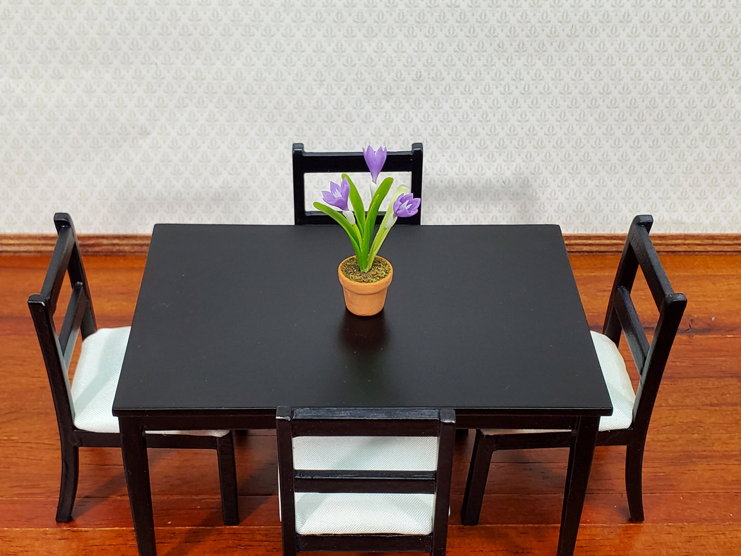 Dollhouse Purple Tulips in a Terra Cotta Planter 1:12 Scale Miniature Plant