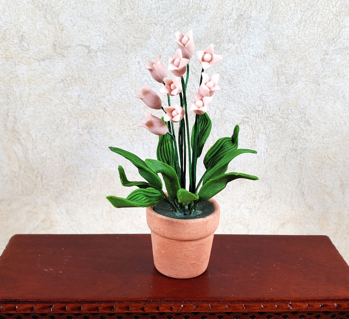 Dollhouse Large Pink Lily of the Valley in Terra Cotta Pot 1:12 Scale Miniature