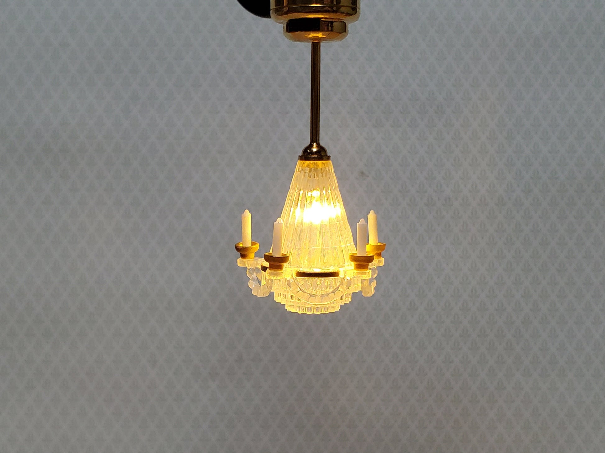Dollhouse Chandelier Ceiling Light with Candles Battery Operated 1:12 Scale